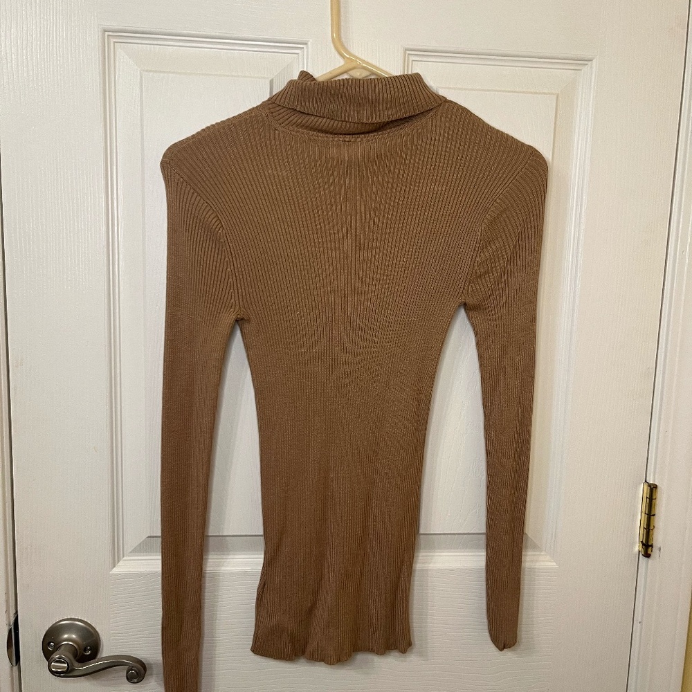 Express XS Fitted Tan Ribbed Turtleneck